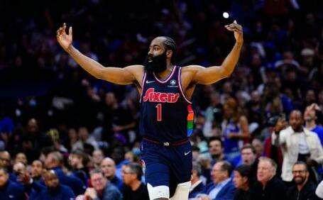 网球-哈登：新赛季所有一切焕然一新 我只想赢得总冠军